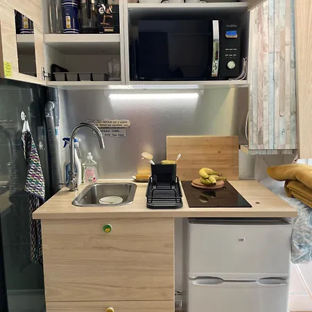 Studette Equipee De 9m2 Dans Le 10eme Апартаменты *